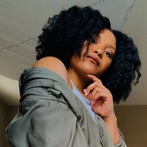 Meet your Posher, Alexandria